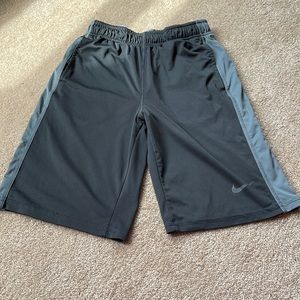Nike boy’s basketball shorts